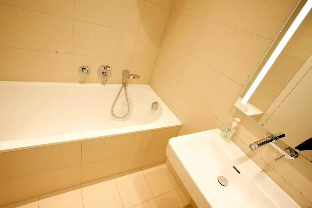 Top Central Apartment on Karlsplatz Wien