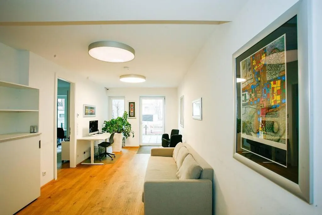 Top Central Apartment on Karlsplatz Wien