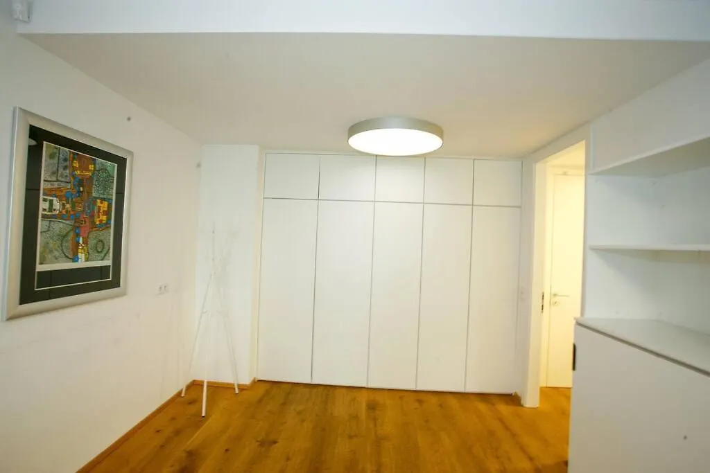 Top Central Apartment On Karlsplatz Vienna